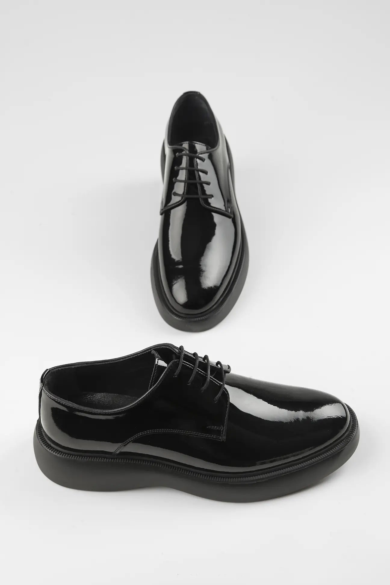 chaussure en cuir tres comfortable